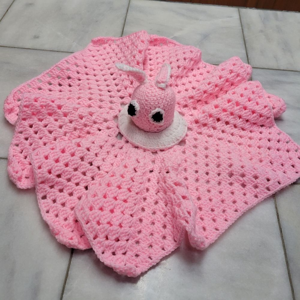 Crochet baby pink bunny 